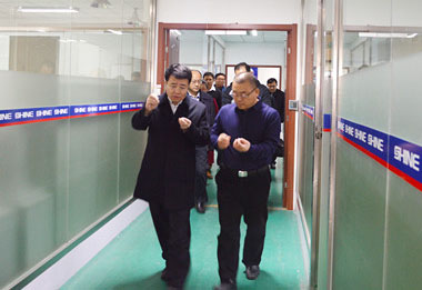 张德平副市长视察UG环球
