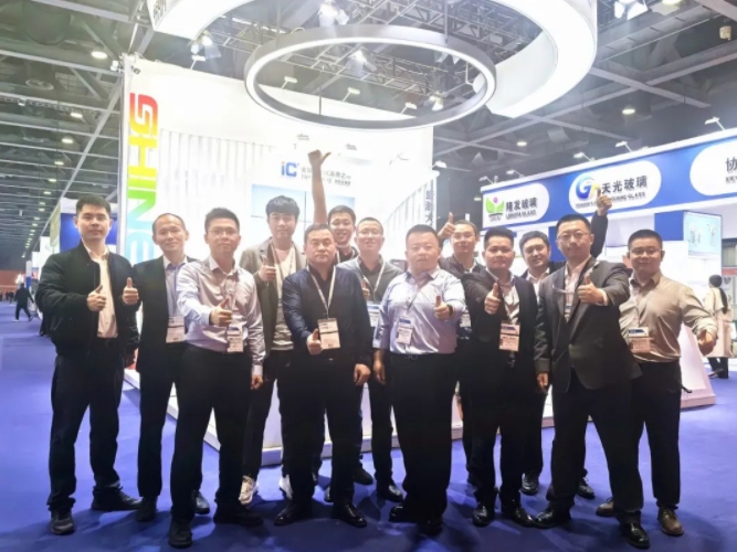 龙年首展！UG环球亮相CHINA LAB 2024，直击现场盛况